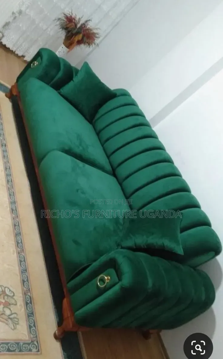 Modern 2 Seater Sofa Set