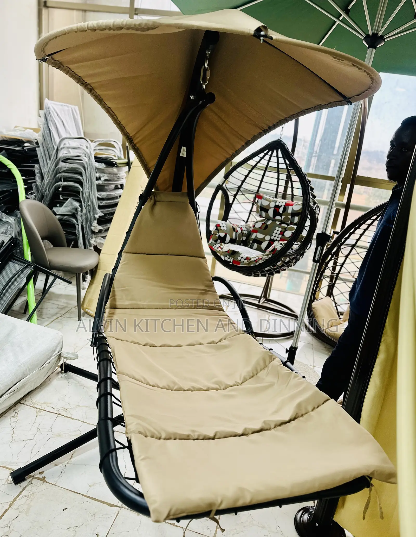 Outdoor Hanging Chair or Swinging Chair