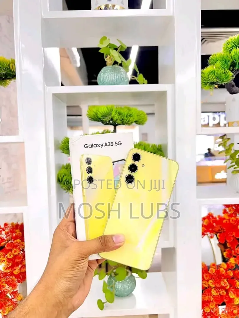 New Samsung Galaxy A35 256 GB Yellow