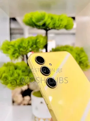 New Samsung Galaxy A35 256 GB Yellow