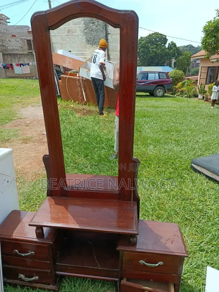 Salon Furniture
