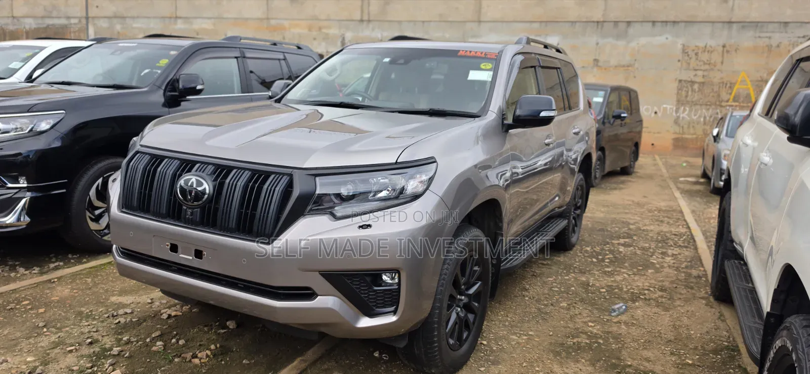 Toyota Land Cruiser Prado 2023 Gray