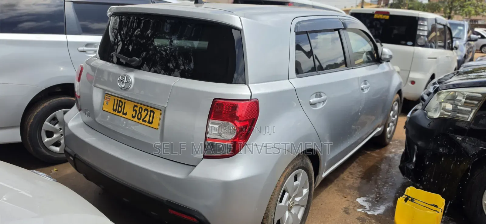 Toyota Corolla Rumion 2010 Gray