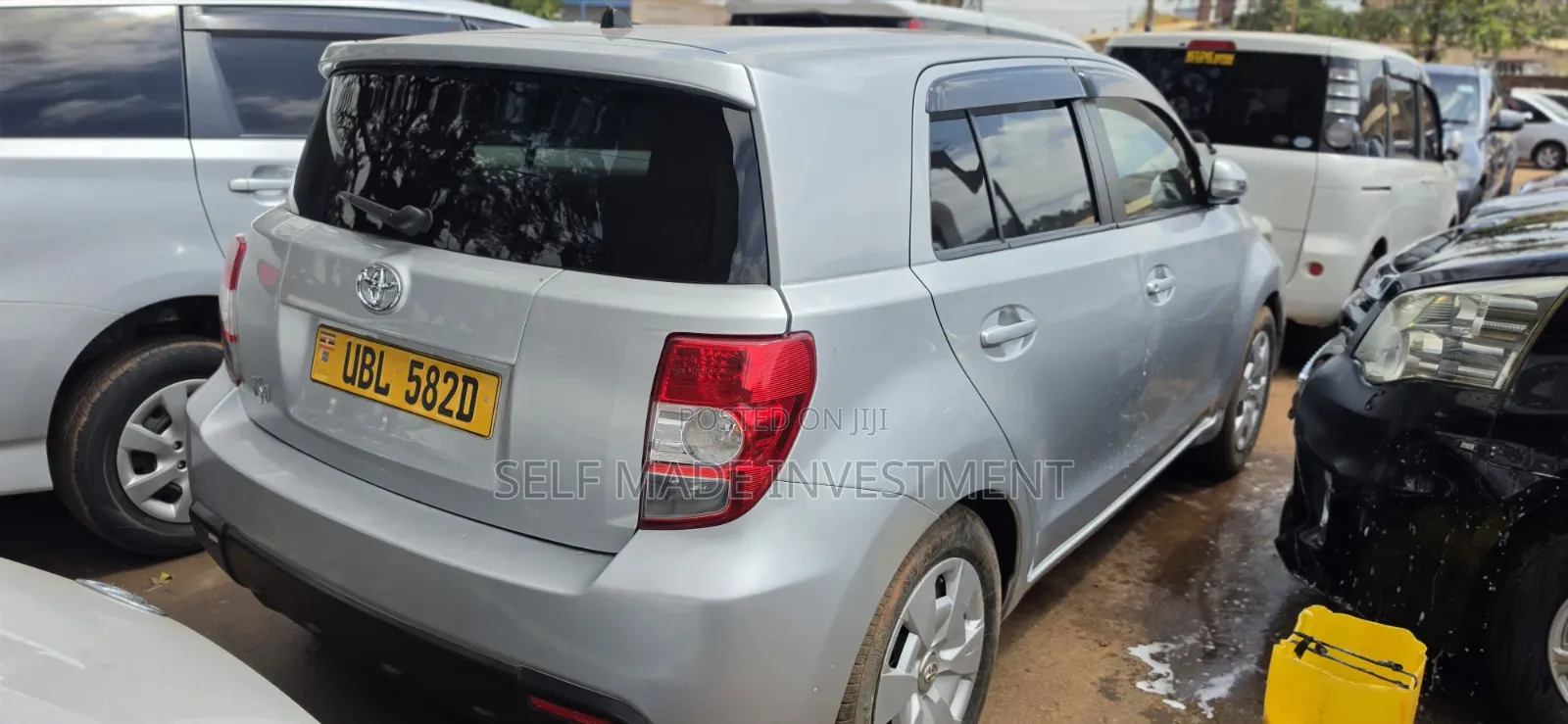 Toyota Corolla Rumion 2010 Gray