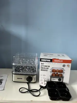 Geepas Egg Cooker