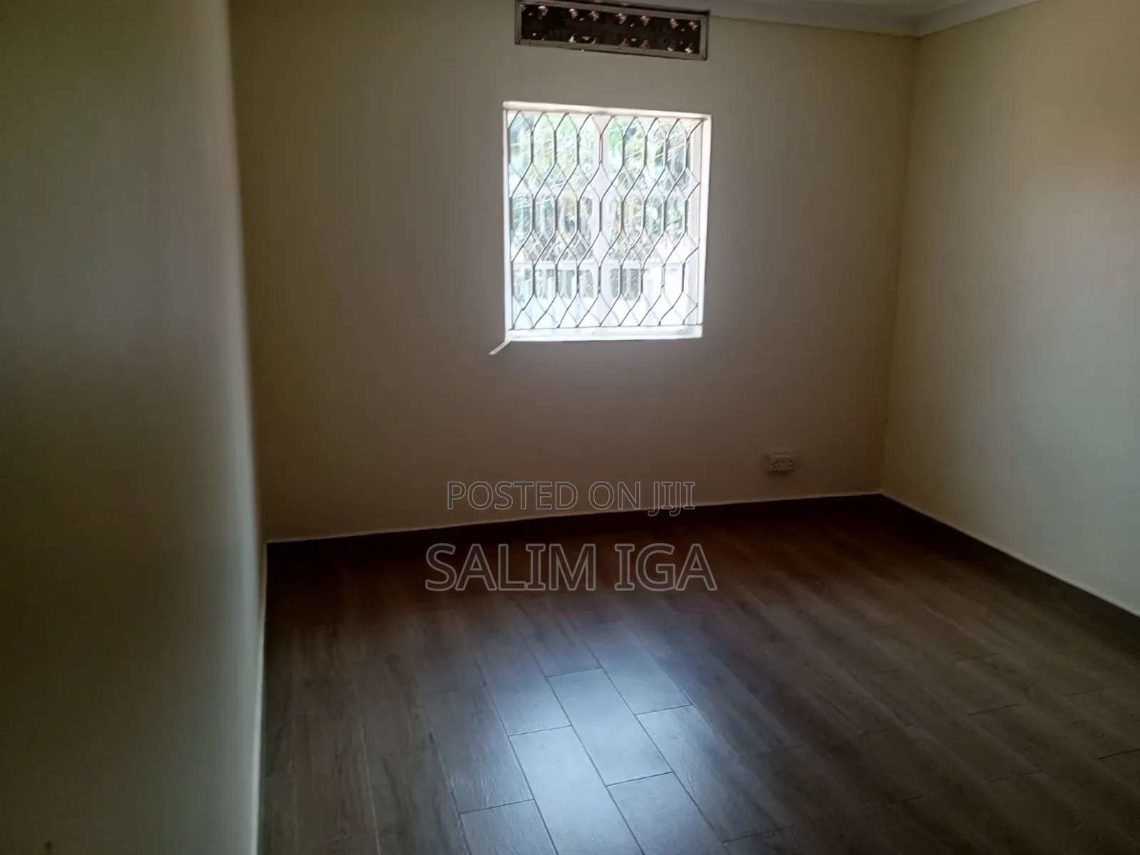 3bdrm Room & Parlour in Kololo Property, Central Division for rent