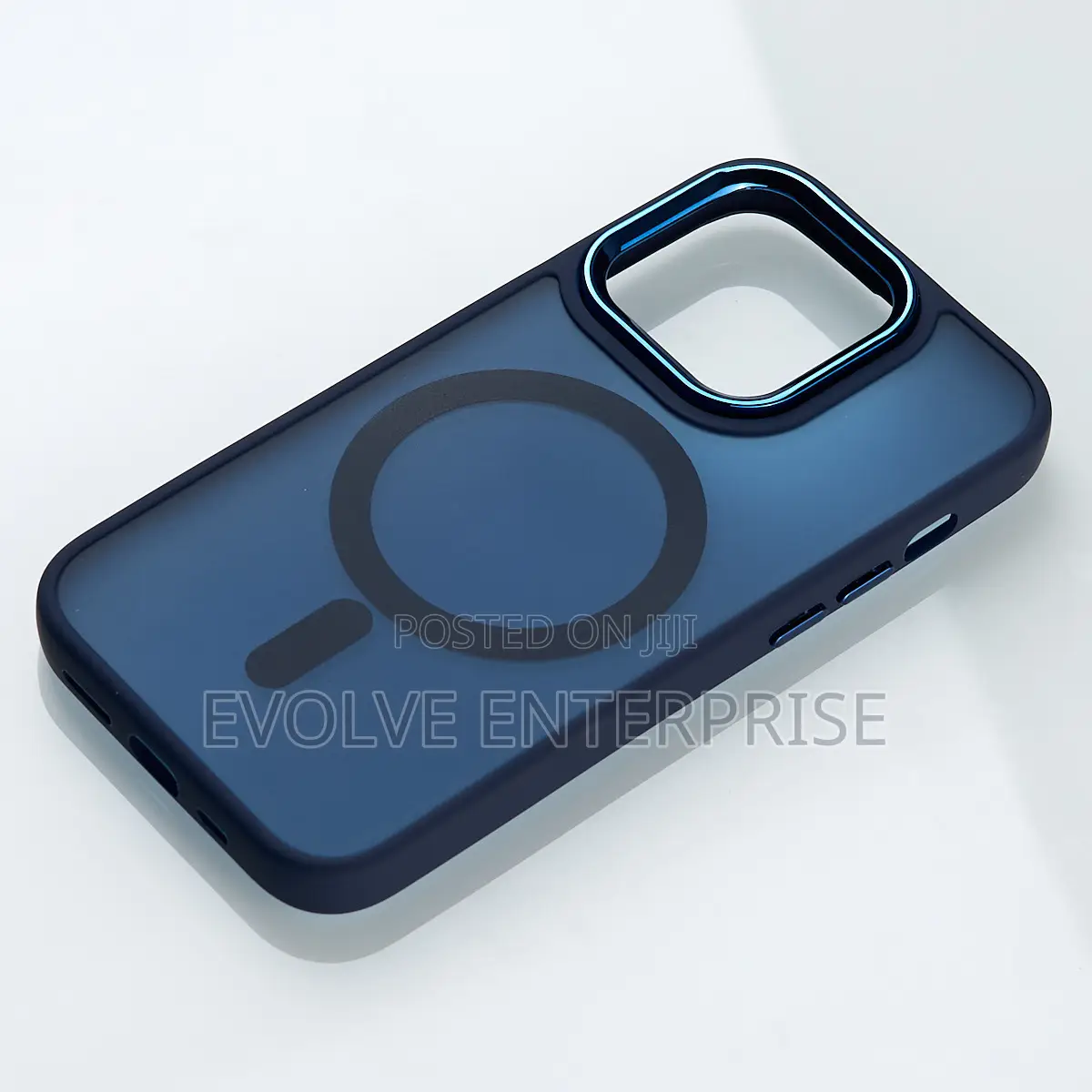 Matte Silicone Case With Magsafe Support for iPhone 15 Pro Max