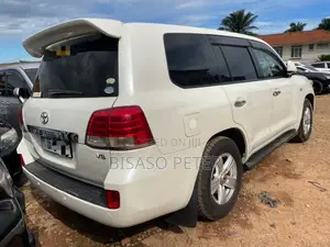 Toyota Land Cruiser 4.6 V8 ZX 2009 White