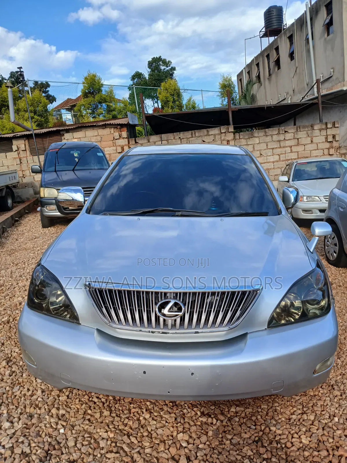 Toyota Harrier 2.4 4WD 2013 Silver
