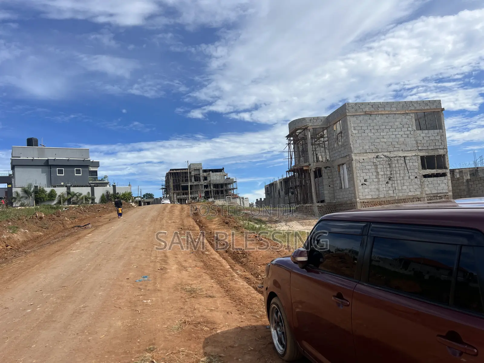 100ft by 50ft for Sale in Munyonyo After Around About