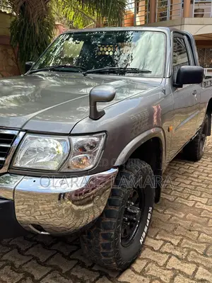 Nissan Patrol 2008 Gray