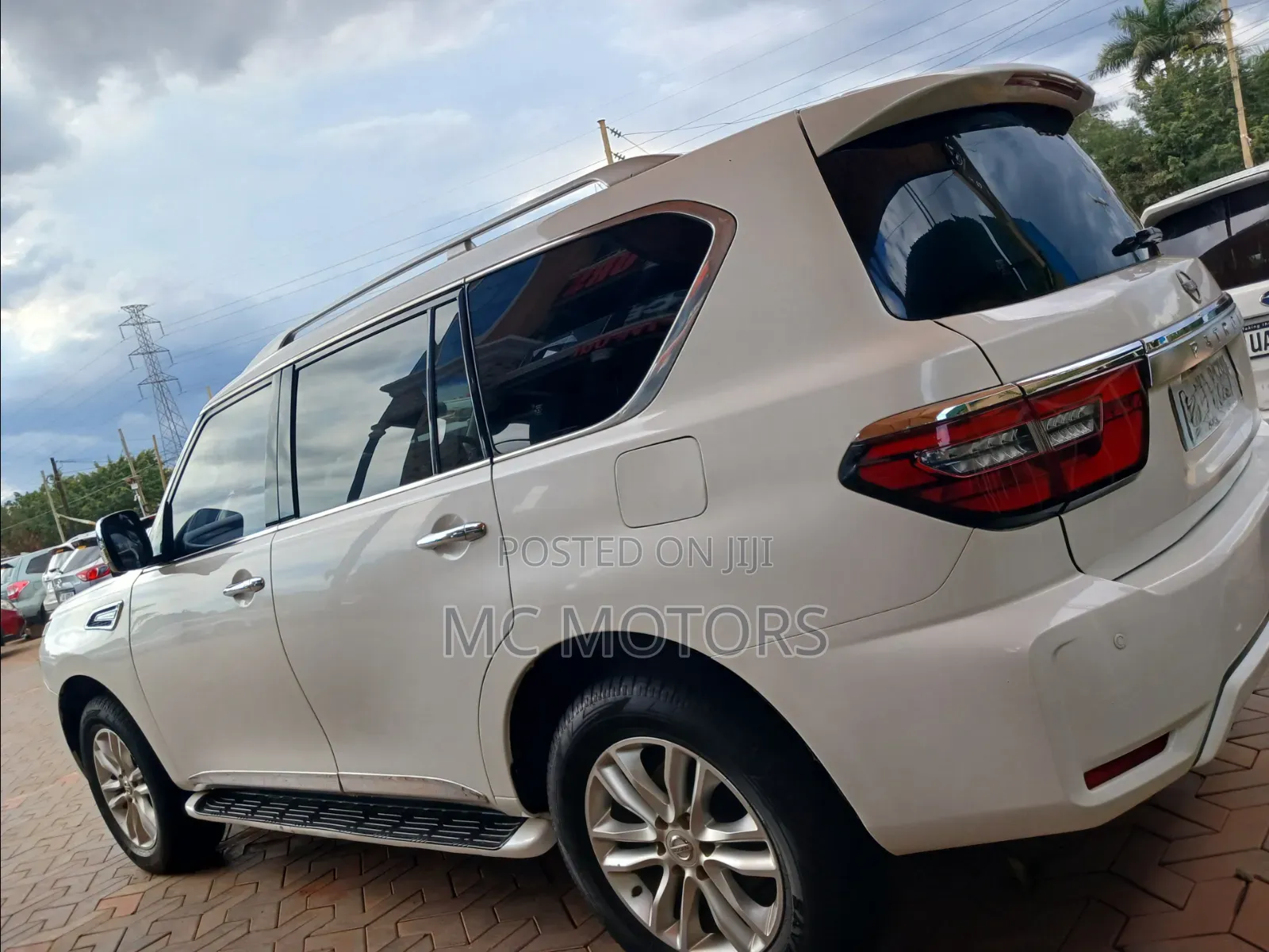 Nissan Patrol 2017 White