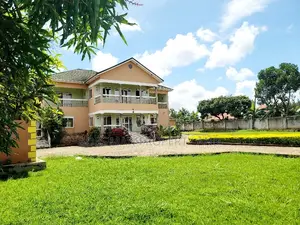 6bdrm Mansion in Mutungo On Munyonyo, Central Division for sale