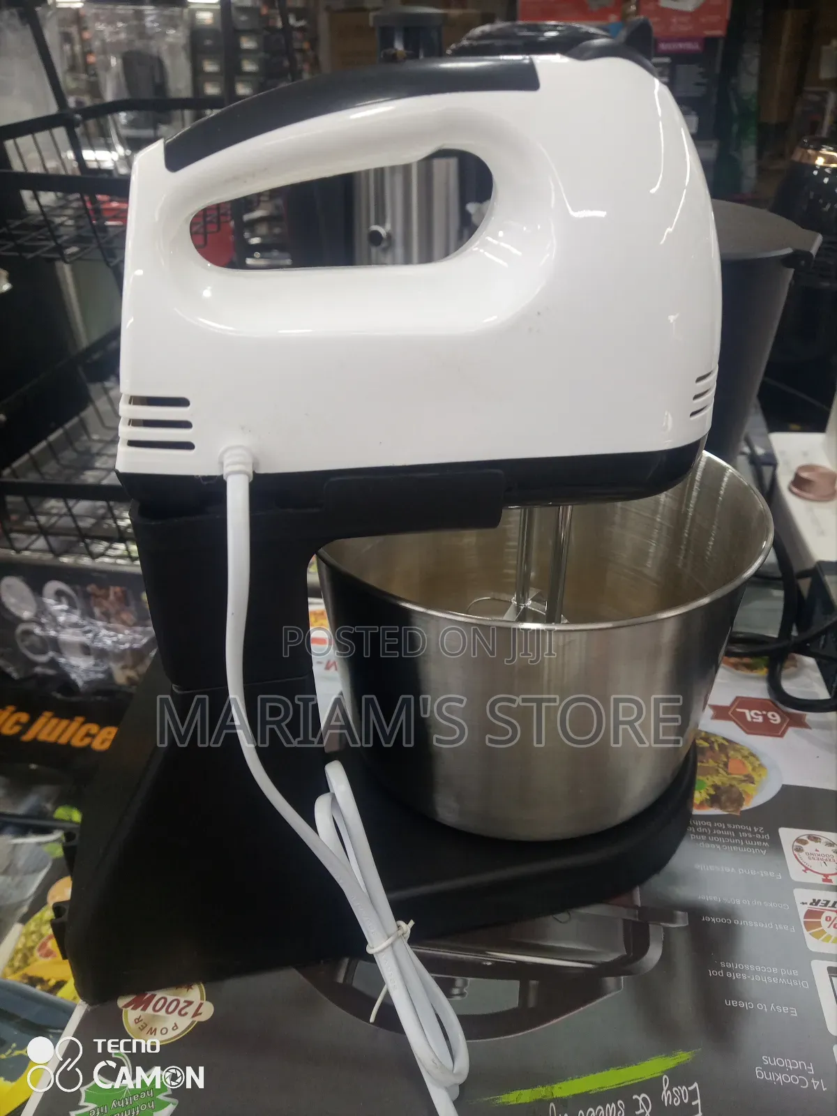 -Speed Stand Mixer With a Detachable Hand Mixer and Stainless Bowl