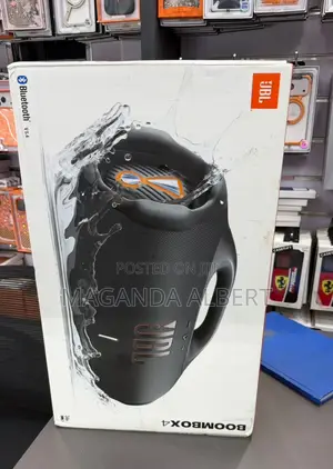 JBL Boombox 4