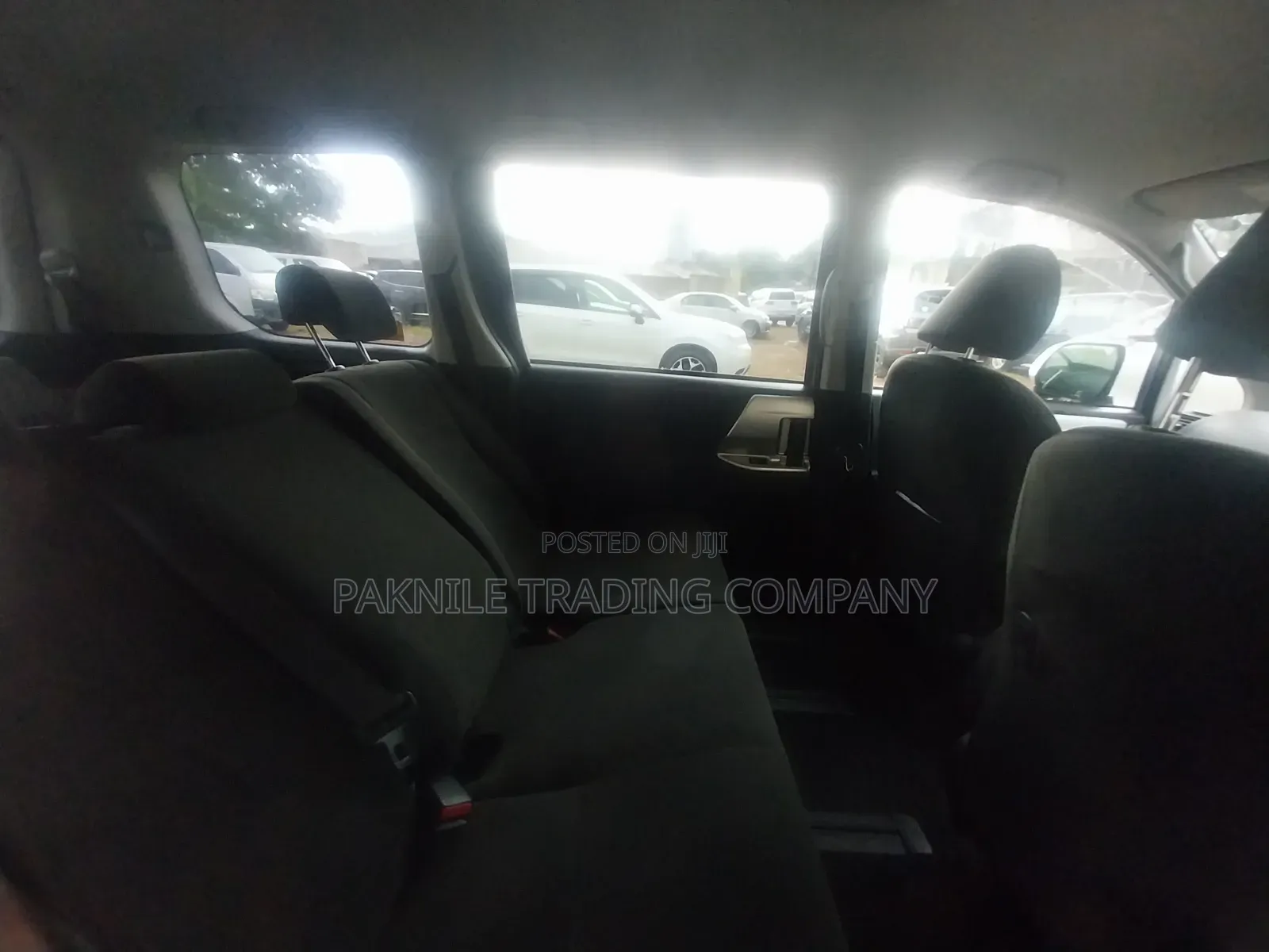 Toyota Noah 2012 Blue