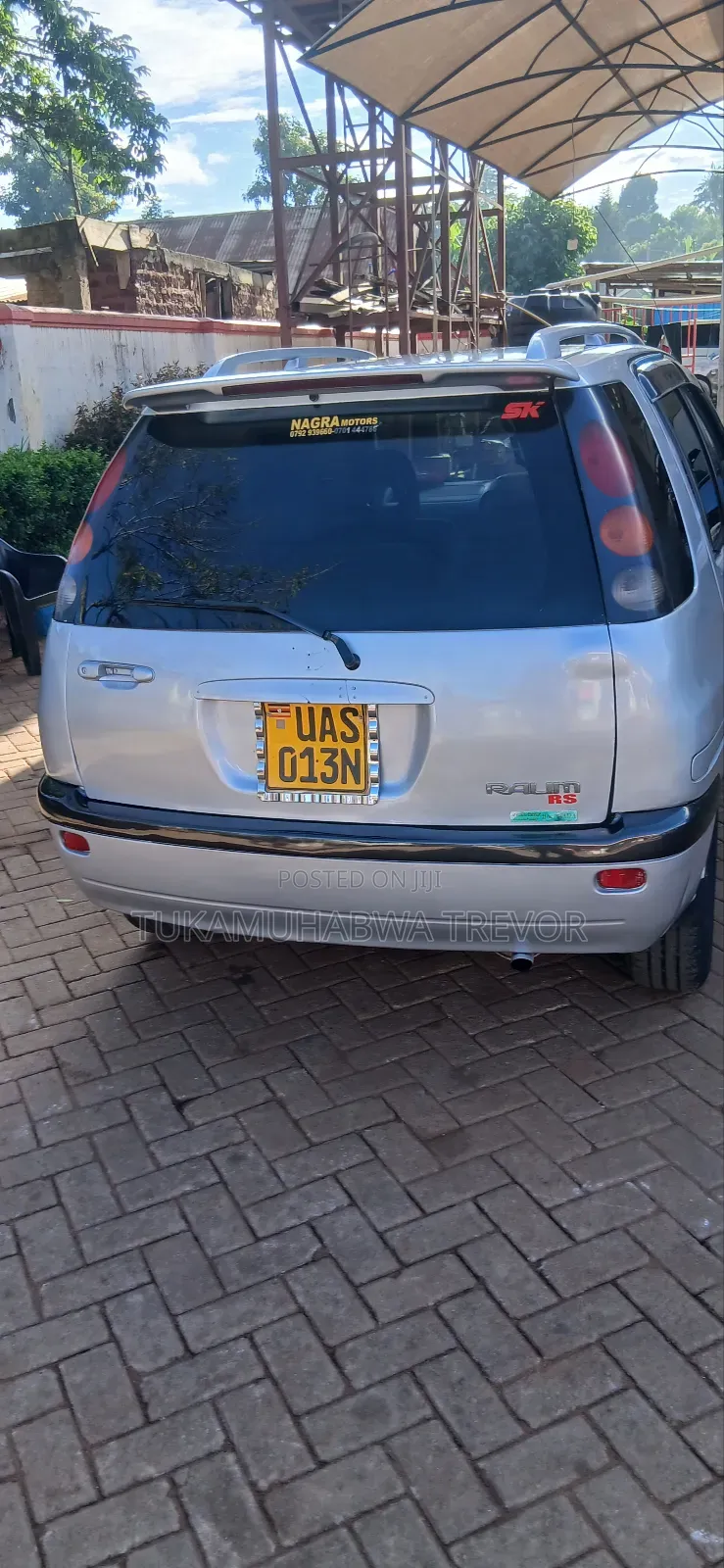 Toyota Raum 1.5 AWD 1998 Gray