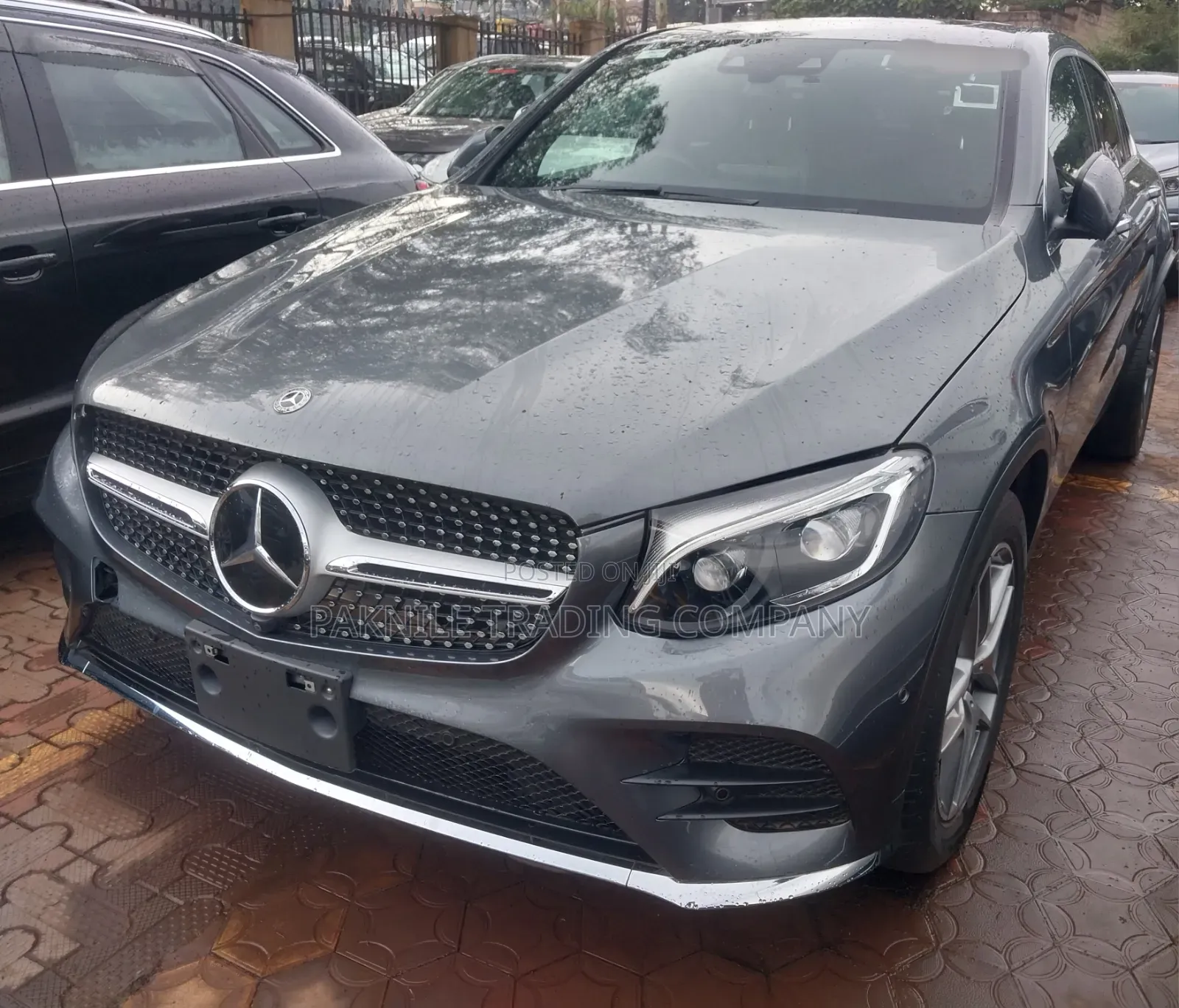 Mercedes-Benz 220 2018 Gray