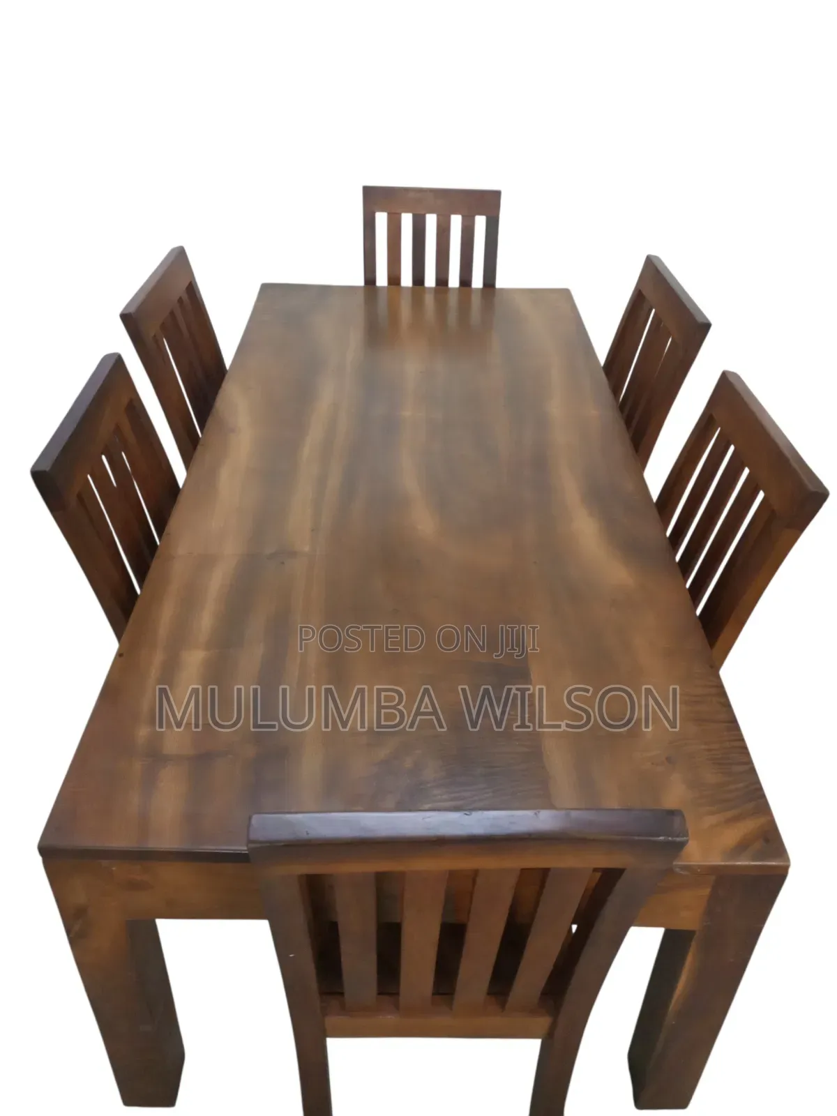 Originan Mugavu Dining Table