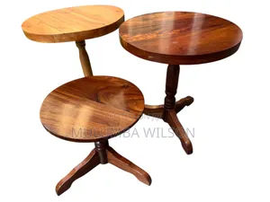 Originan Mugavu Dining Table