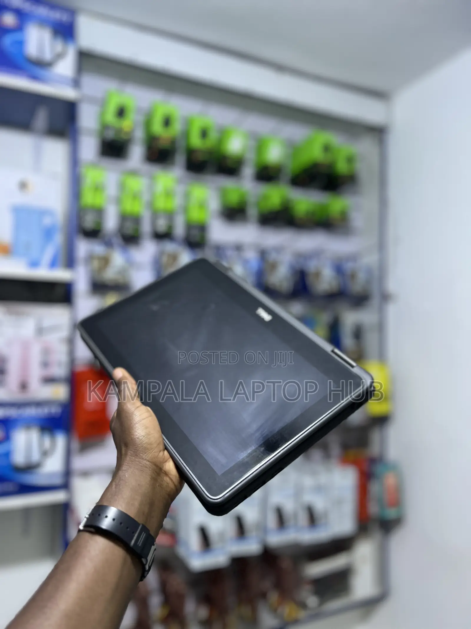 Laptop Dell Latitude 3189 4GB Intel Celeron SSD 256GB