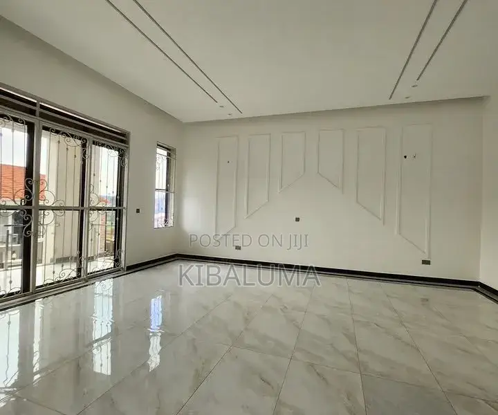 5bdrm Apartment in Muyenga, Makindye for rent