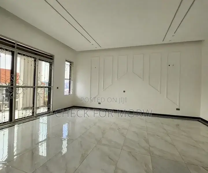 5bdrm Apartment in Muyenga, Makindye for rent