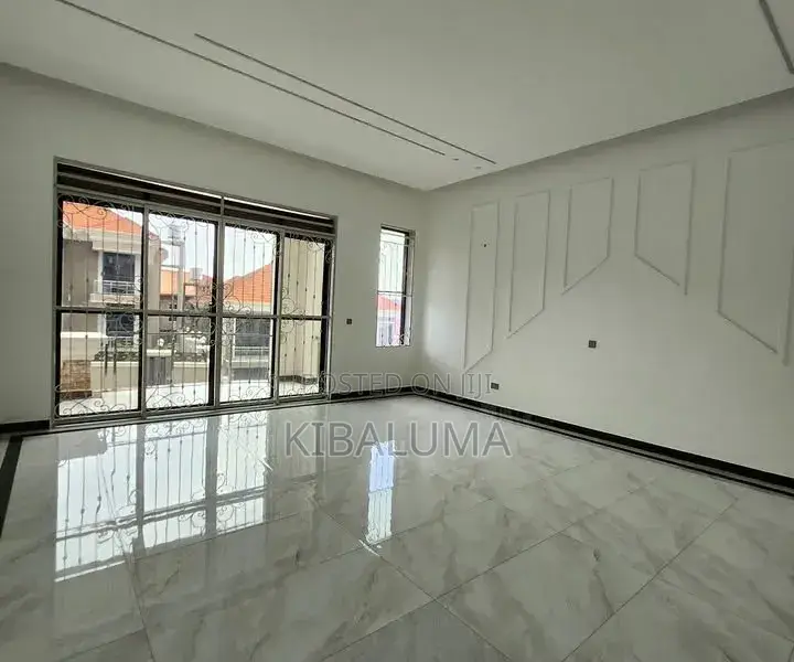 5bdrm Apartment in Muyenga, Makindye for rent
