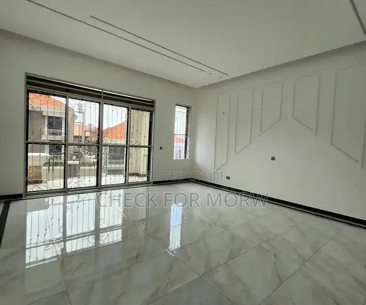 5bdrm Apartment in Muyenga, Makindye for rent