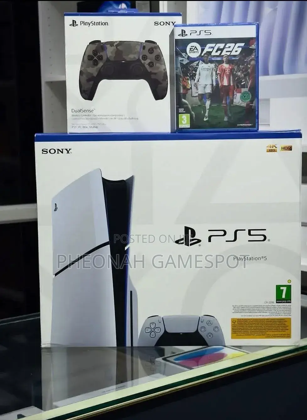 Brand New Ps5 Slim Disc Version With an Extra Controller and Fc26 Love