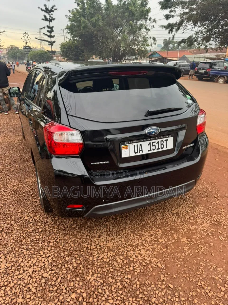 Subaru Impreza 2.0i Premium PZEV 4dr Hatchback AWD (2.0L 4cyl 5M) 2014 Black