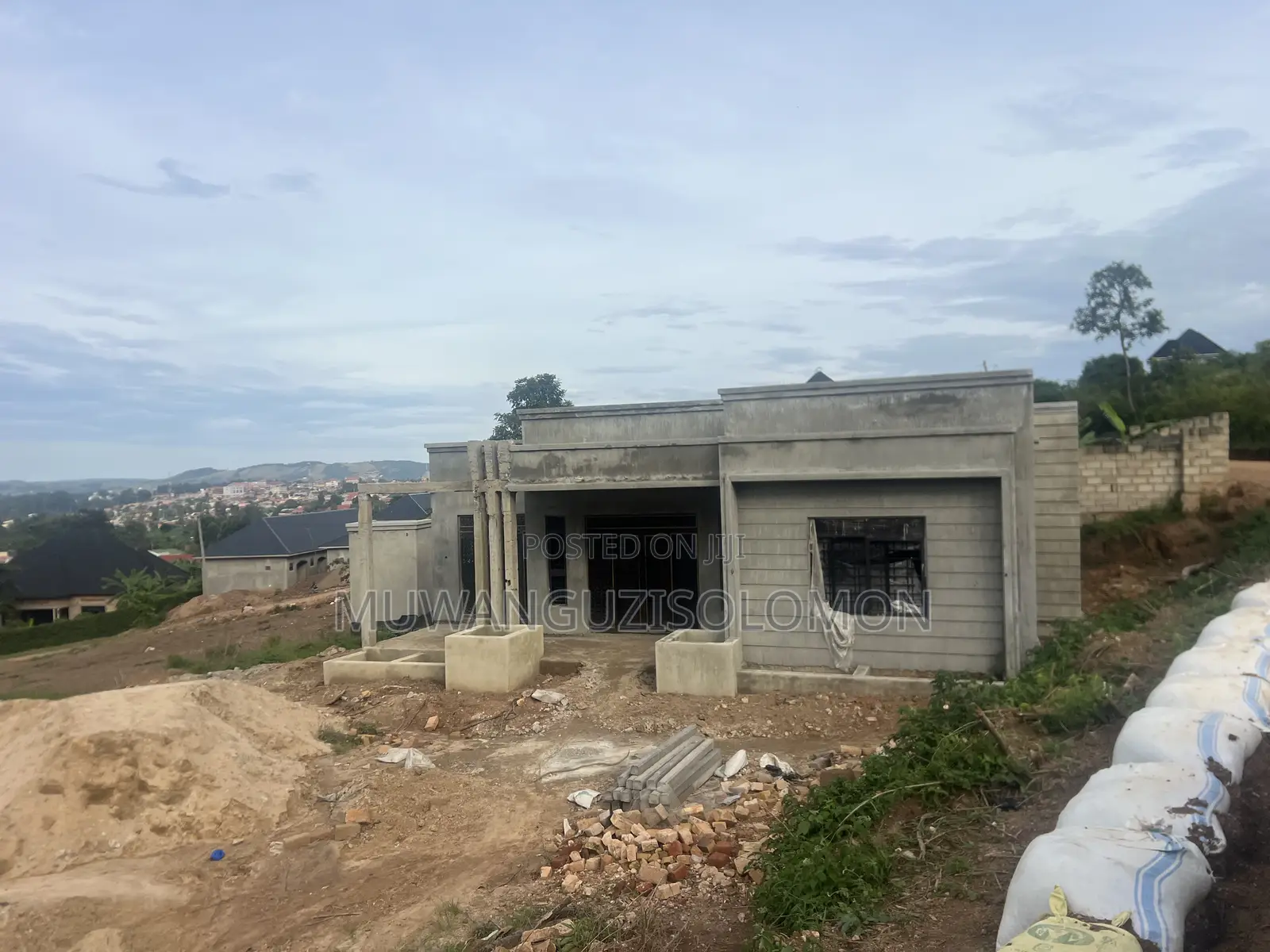 3bdrm Bungalow in Mbarara for sale