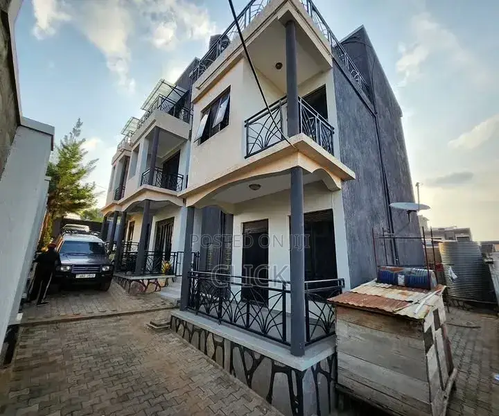 3bdrm Apartment in Buziga, Makindye for rent