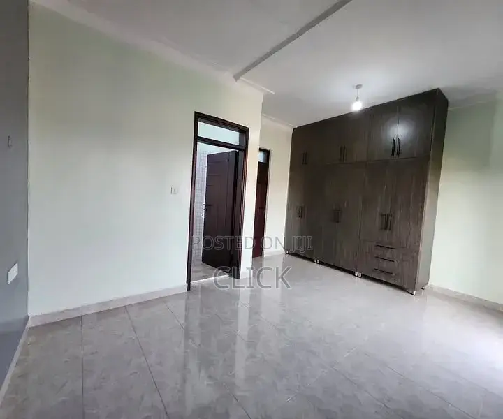 3bdrm Apartment in Buziga, Makindye for rent