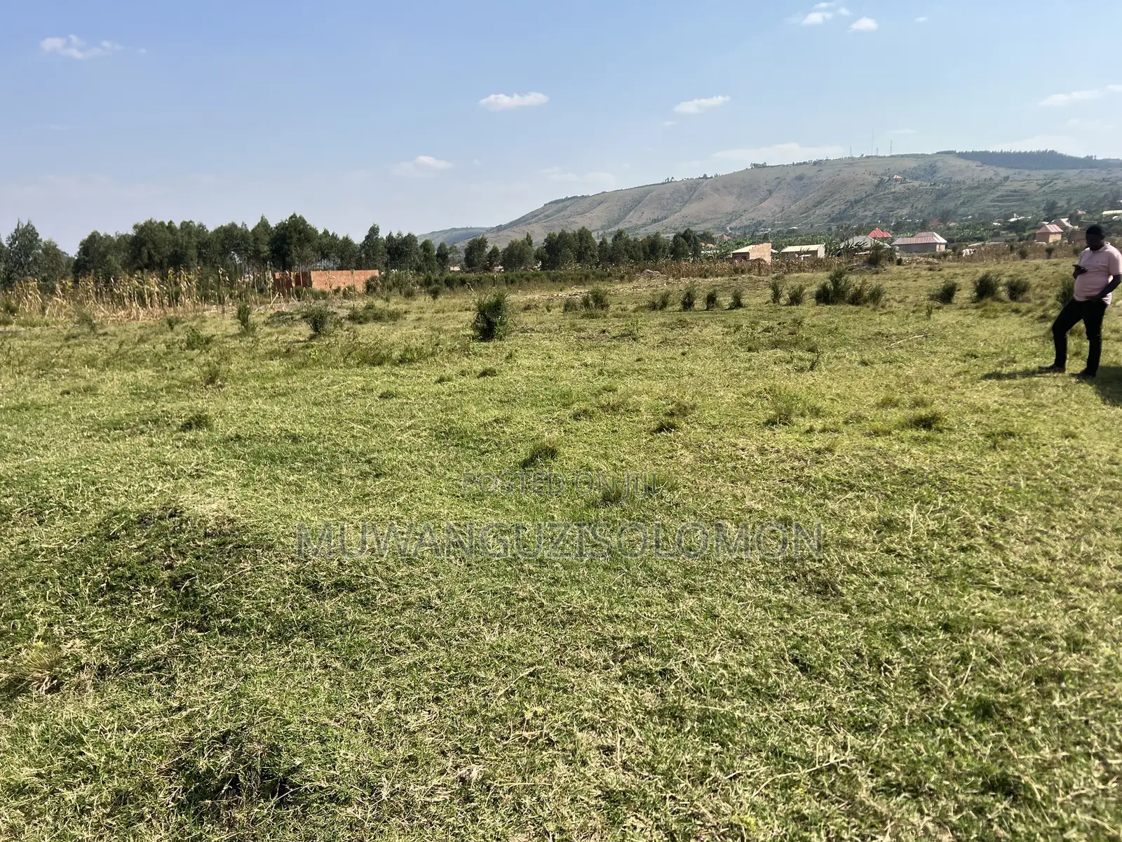 Plot in Biharwe .1 Km From Igongo