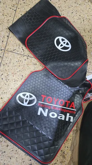 Toyota Noah Branded Car Floor Mats and Carpets