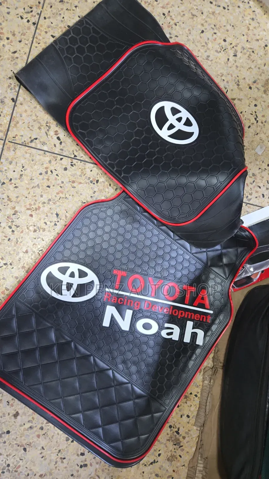 Toyota Noah Branded Car Floor Mats and Carpets