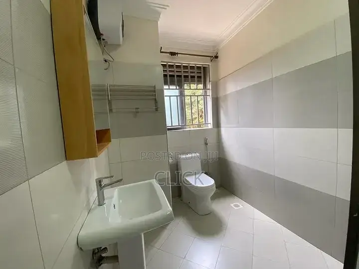 3bdrm Apartment in Buziga, Makindye for rent