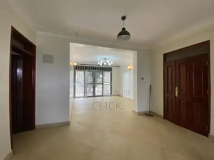 3bdrm Apartment in Buziga, Makindye for rent