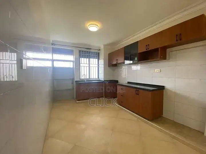 3bdrm Apartment in Buziga, Makindye for rent