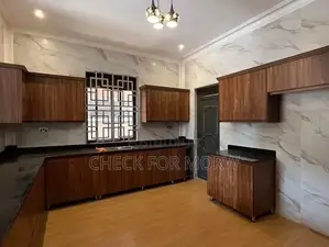 4bdrm Apartment in Munyonyo, Makindye for rent
