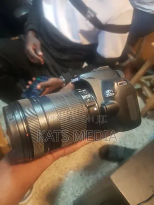 Canon Camera 250d