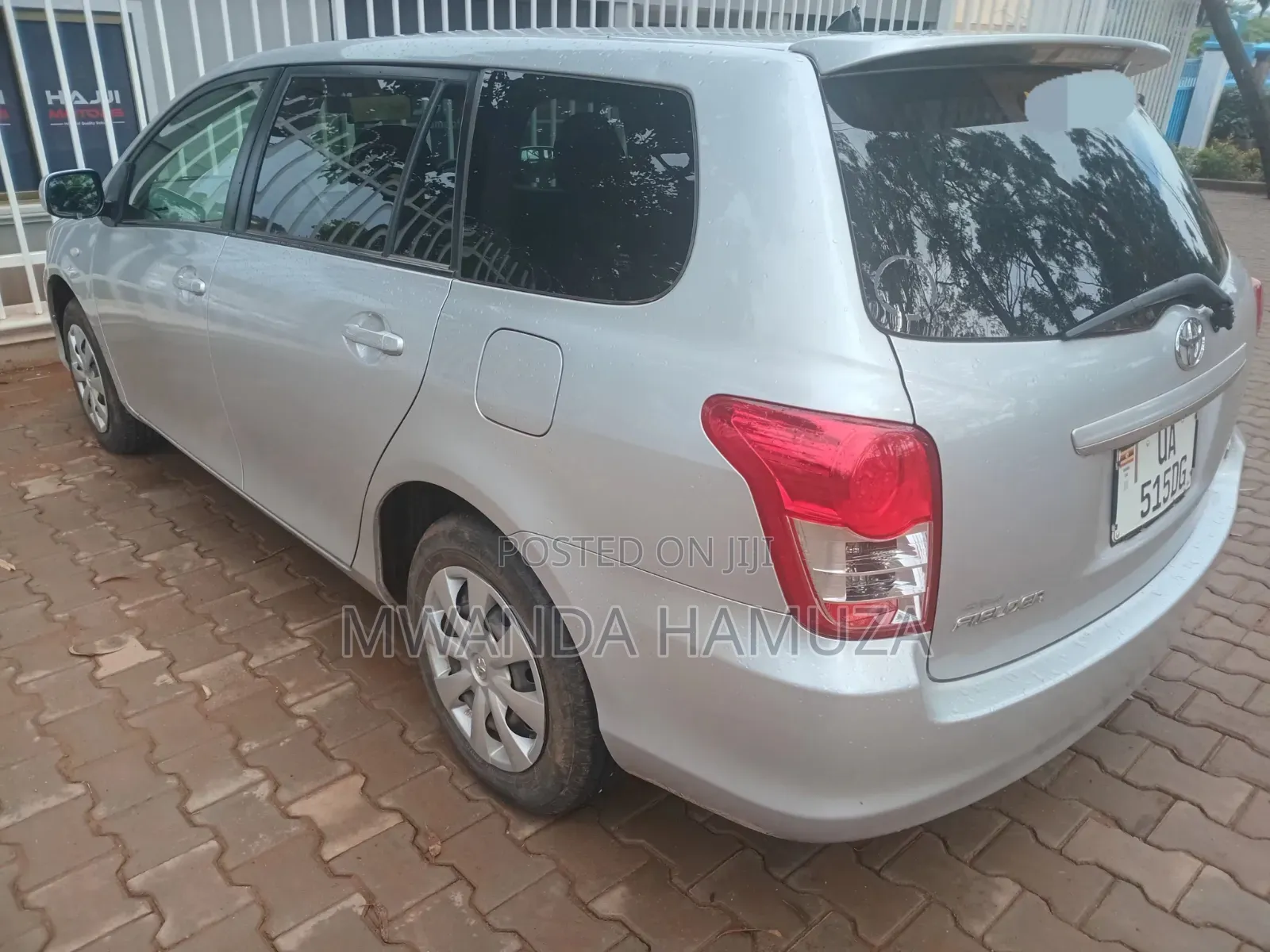 Toyota Corolla Fielder 2011 Silver