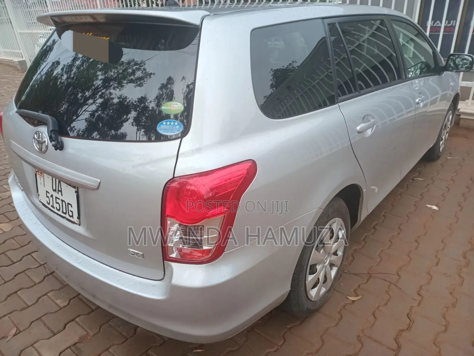 Toyota Corolla Fielder 2011 Silver