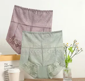 Adozen of Highwaisted Lace Knickerd
