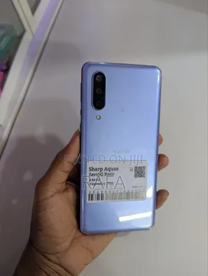 Sharp Aquos Zero 5G Basic 64 GB Blue
