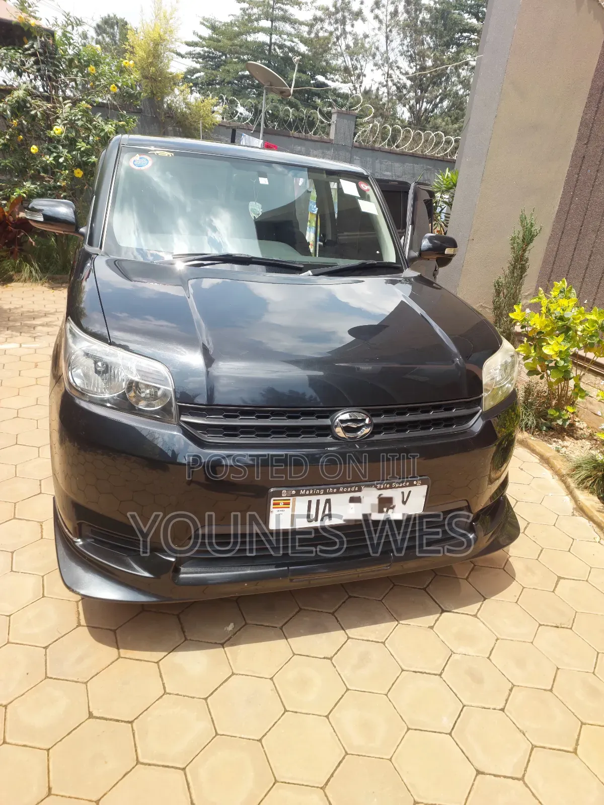 Toyota Corolla Rumion Hatchback 1.5 FWD 2010 Black