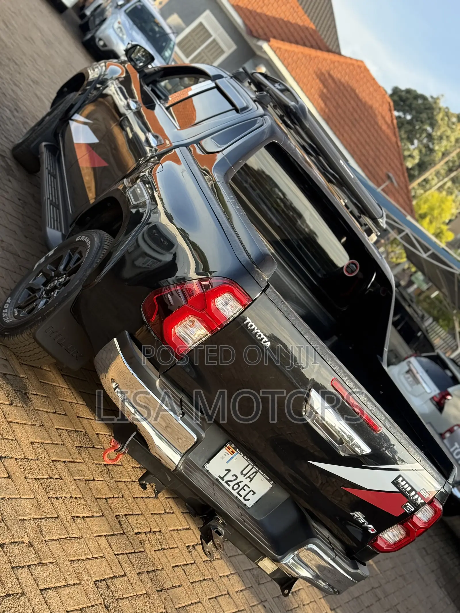 Toyota Hilux Revo Double Cab Deisel 2.8 AWD 2017 Black