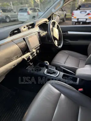 Toyota Hilux Revo Double Cab Deisel 2.8 AWD 2017 Black