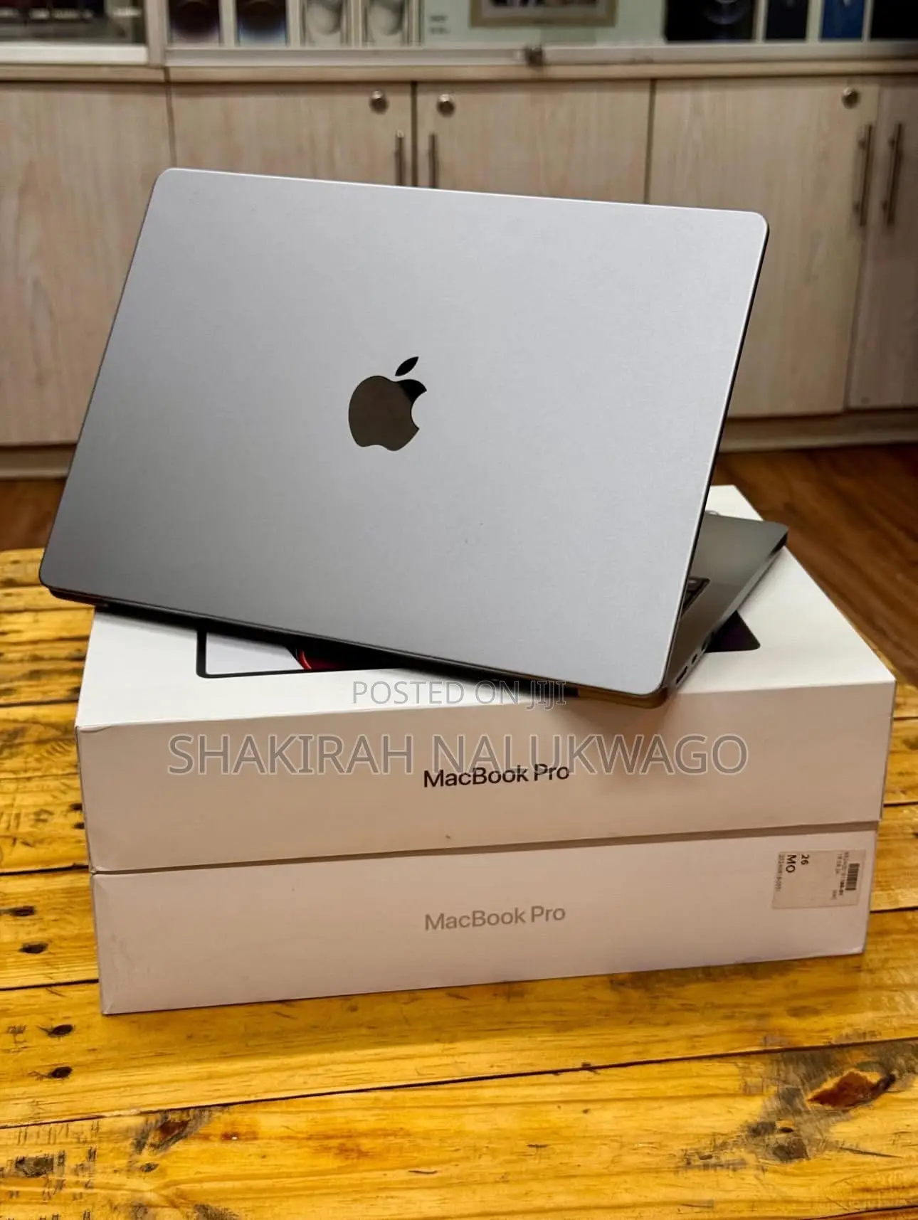 Laptop Apple MacBook Pro M1 32GB Apple M1 Pro SSD 512GB